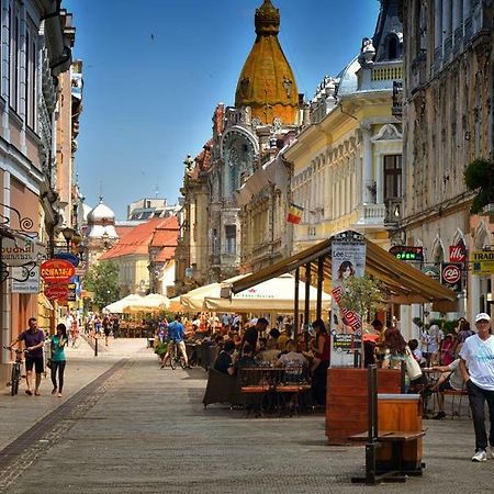 Regim Hotelier Pietonală Oradea Exterior foto
