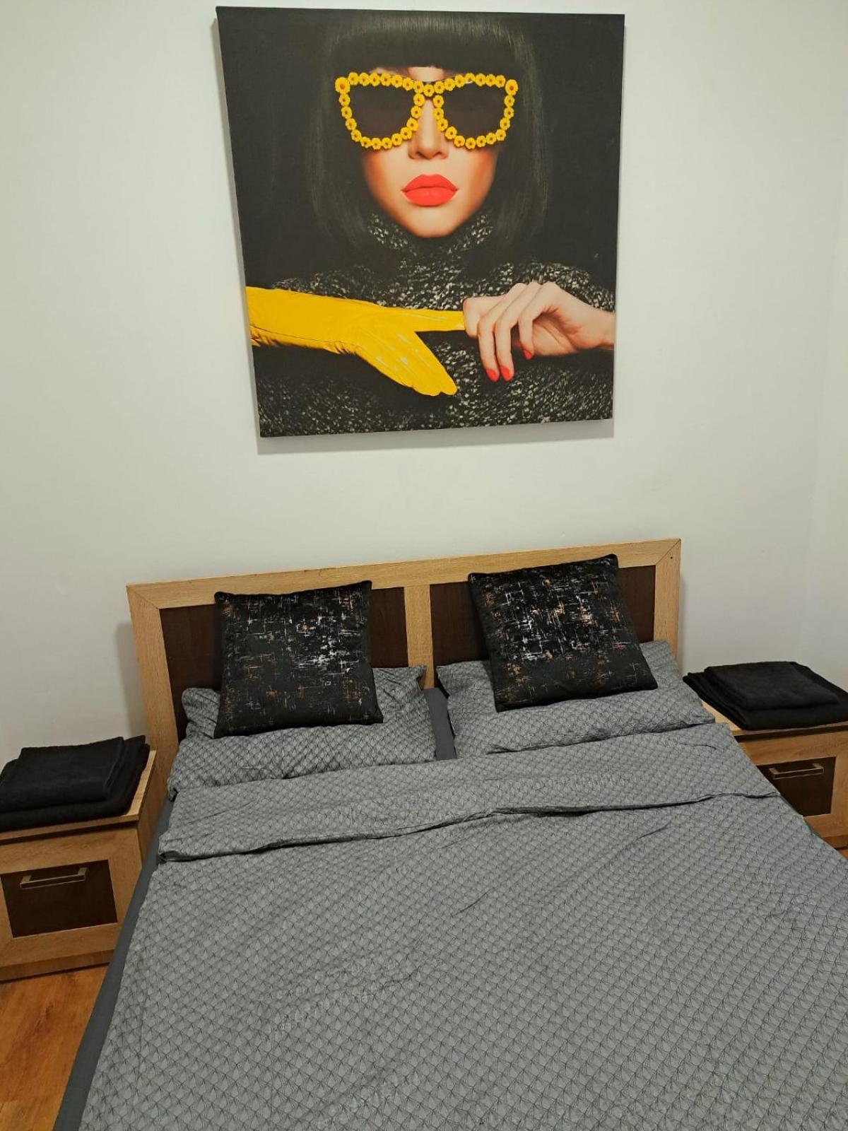 Regim Hotelier Pietonală Oradea Exterior foto
